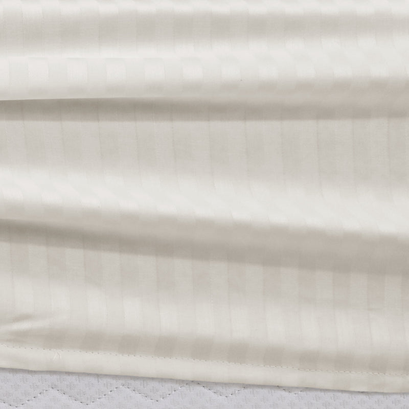 400 TC Giza 86 Egyptian Cotton Fitted Sheets with Satin Stripes – 3 pcs, Luxury Bedding