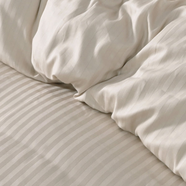 400 TC Giza 86 Egyptian Cotton - Satin Stripes Duvet Cover – 3 pcs, Elegant & Breathable