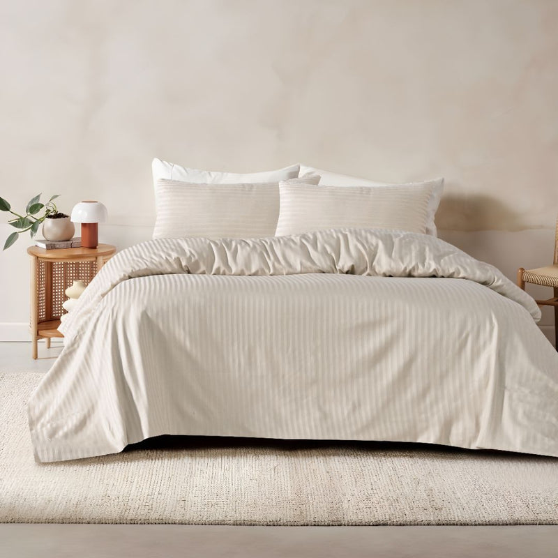 400 TC Giza 86 Egyptian Cotton - Satin Stripes Duvet Cover – 3 pcs, Elegant & Breathable