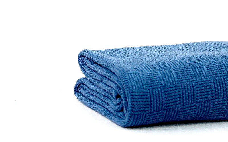 Egyptian Cotton Leno Throw – Ultra-Soft & Stylish