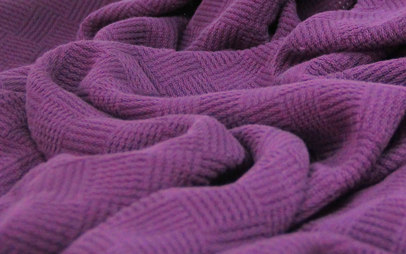 Egyptian Cotton Leno Throw – Ultra-Soft & Stylish