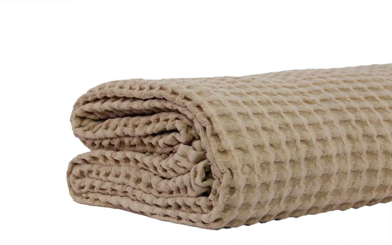 Egyptian Cotton Waffle Throw – Lightweight & Elegant